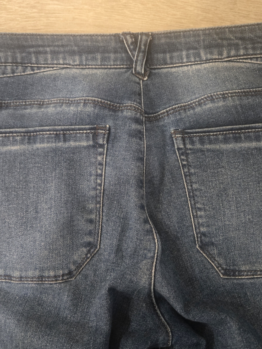 Wit & Wisdom Faded Blue Relaxed Fit Jeans
